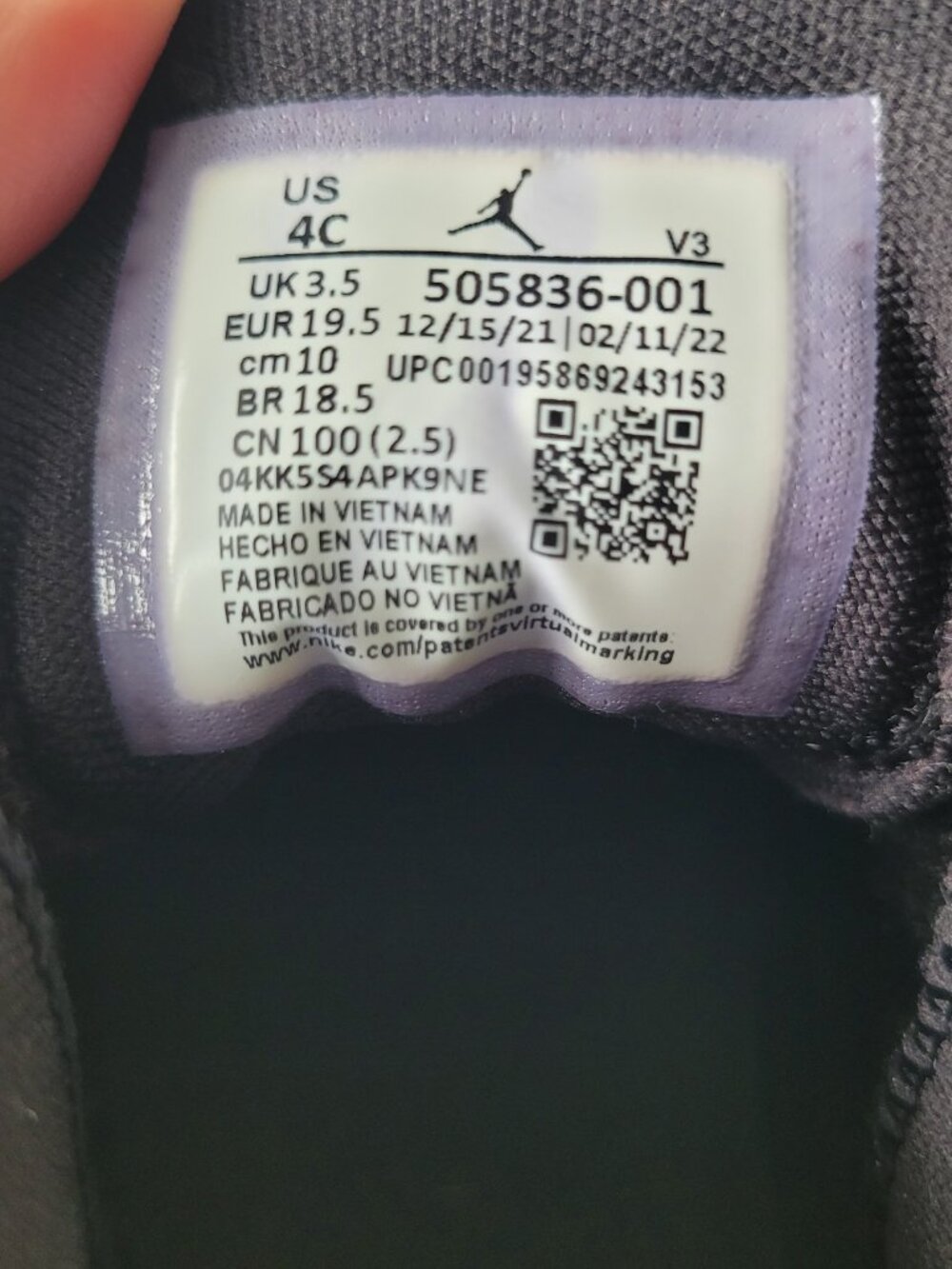 LIKE NEW!!! Nike Air Jordan 11 Retro Low Sneakers Baby/Toddler-Size 4C - Picture 8 of 8
